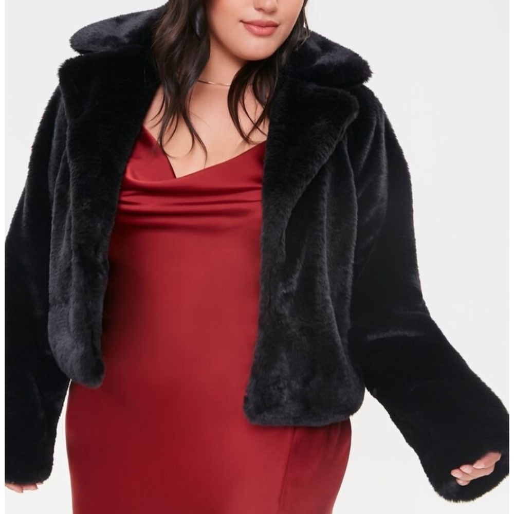 NWOT Faux Fur Coat